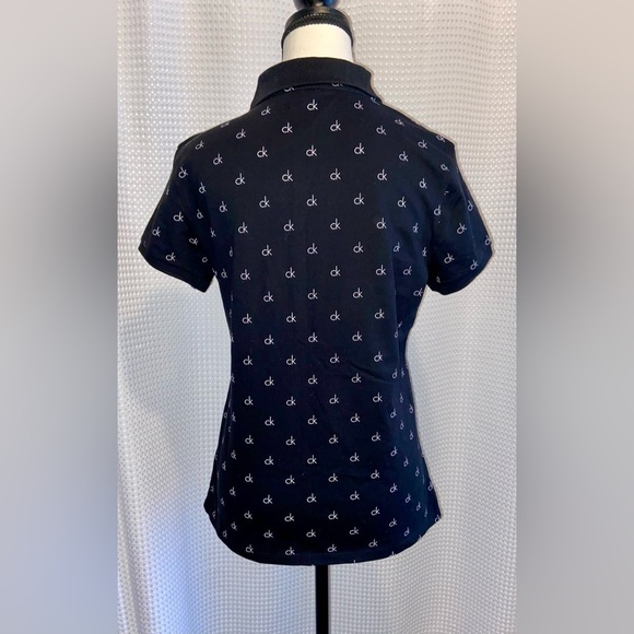 Women’s Calvin Klein Jeans all over logo black polo size medium - Picture 8 of 9